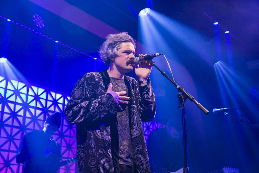 Seán Barna performing at Brooklyn Made NYC for Hearts & Minds & Crooked Beats album release. Photography by Leyda Luz.
