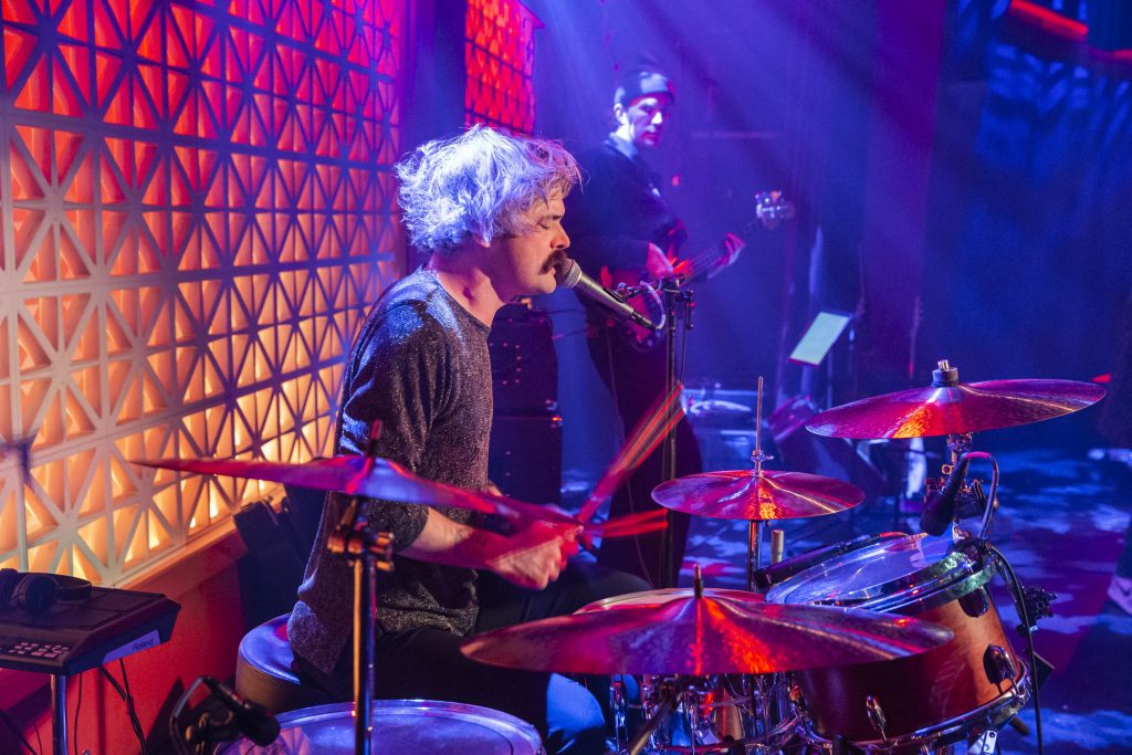 Seán Barna and company performing at Brooklyn Made NYC for Hearts & Minds & Crooked Beats album release. Photography by Leyda Luz.